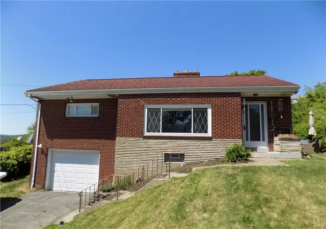 Photo 1 of Single family home for sale at 175 7th Street Ext, New Kensington, PA 15068 | MLS# 1757813 | Listing updated on 2026-08-23