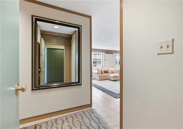 Listing Photo 5 - Condo for sale in building located at 128 N Craig, Oakland, PA 15213 - Unit #416