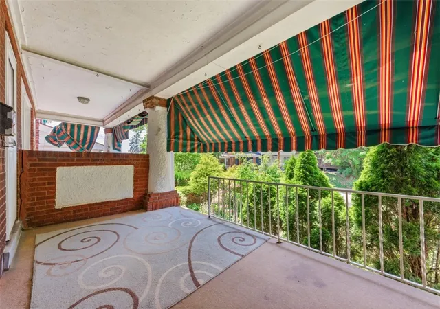 Photo 4 of Single family home for sale at 848 Heberton St, Pittsburgh, PA 15206 | MLS# 1758177 | Listing updated on 2026-08-30
