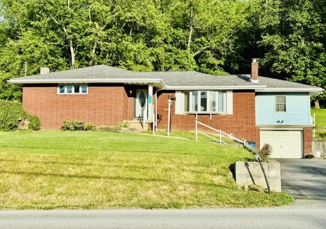 Photo 3 of Single family home for sale at 2434 Racetrack Rd, Youngwood, PA 15672 | MLS# 1758642 | Listing updated on 2026-08-25