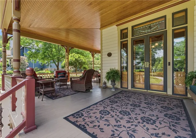 Photo 4 of Sale Pending at 1001 Glenshaw Ave, Glenshaw, PA 15116 | MLS# 1758635 | Listing updated on 2026-10-06