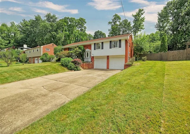 Photo 2 of Single family home for sale at 1617 Old Beulah Rd, Pittsburgh, PA 15235 | MLS# 1758768 | Listing updated on 2026-08-27