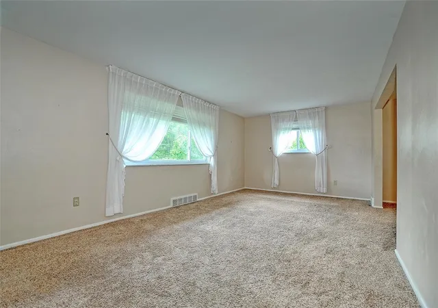 Photo 3 of Single family home for sale at 1617 Old Beulah Rd, Pittsburgh, PA 15235 | MLS# 1758768 | Listing updated on 2026-08-27