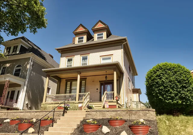 Photo 1 of Single family home for sale at 148 Kendall Ave, Bellevue, PA 15202 | MLS# 1758805 | Listing updated on 2026-08-28