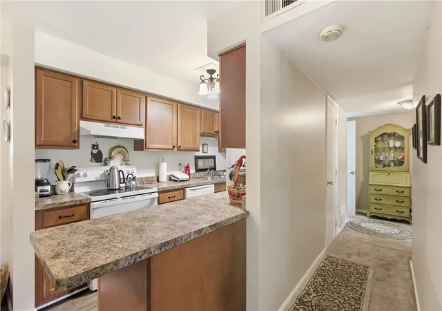 Photo 3 of Condo for sale at 920 Margarite Dr #J, Pittsburgh, PA 15216 | MLS# 1759240 | Listing updated on 2026-08-29