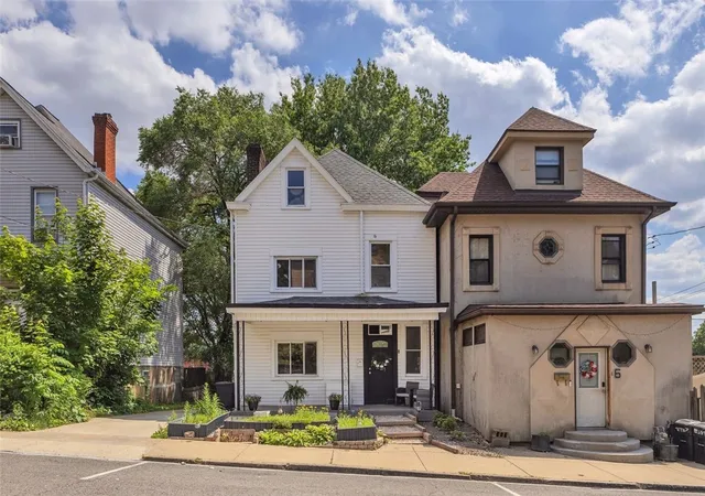 Photo 1 of Single family home for sale at 8 Marie Ave, Avalon, PA 15202 | MLS# 1758330 | Listing updated on 2026-08-22