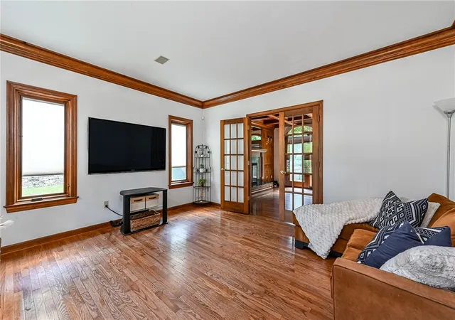 Photo 5 of Sale Pending at 111 Timberwood Dr, Glenshaw, PA 15116 | MLS# 1758956 | Listing updated on 2026-08-27