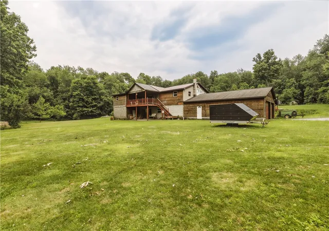 Photo 1 of Single family home for sale at 3210 State Route 31, Mt Pleasant Twp, PA 15610 | MLS# 1759398 | Listing updated on 2026-08-26