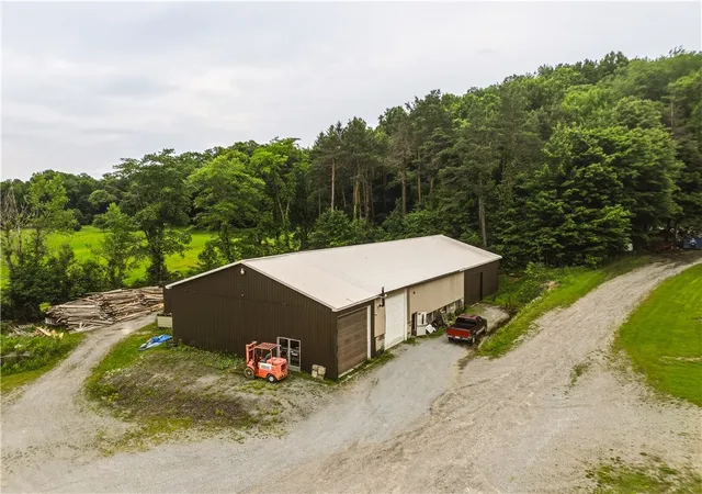 Photo 2 of Single family home for sale at 3210 State Route 31, Mt Pleasant Twp, PA 15610 | MLS# 1759398 | Listing updated on 2026-08-26