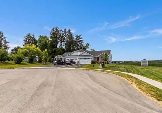 Photo 4 of Condo for sale at 106 Jessica Ct, Beaver Falls, PA 15010 | MLS# 1759518 | Listing updated on 2026-08-25