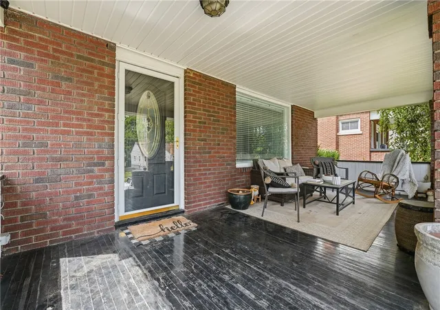 Photo 3 of Single family home for sale at 222 E Sheridan Ave, New Castle, PA 16105 | MLS# 1758607 | Listing updated on 2026-08-24