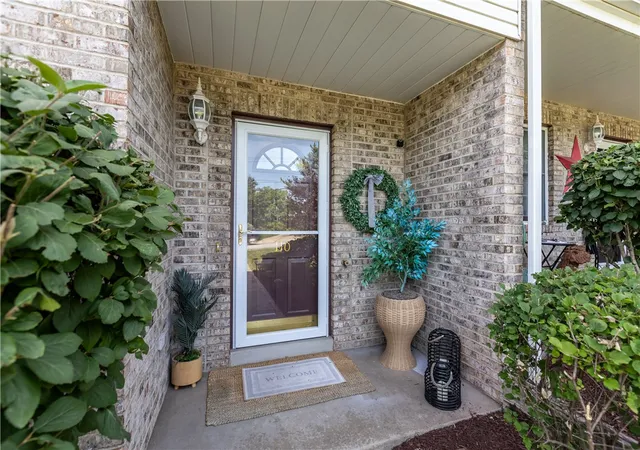 Photo 2 of Townhouse for sale at 110 Longvue Dr, White Oak, PA 15131 | MLS# 1759915 | Listing updated on 2026-10-03