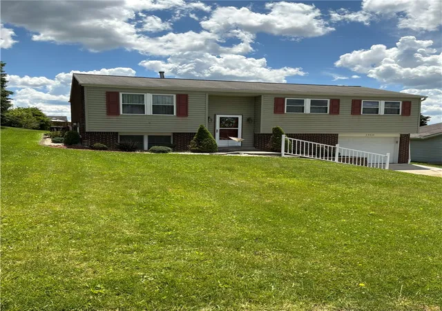 Photo 1 of Single family home for sale at 1350 Denton St, Hempfield Twp, PA 15601 | MLS# 1759921 | Listing updated on 2026-08-18