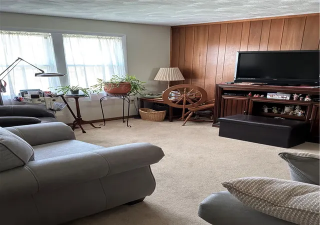 Photo 3 of Single family home for sale at 1350 Denton St, Hempfield Twp, PA 15601 | MLS# 1759921 | Listing updated on 2026-09-22