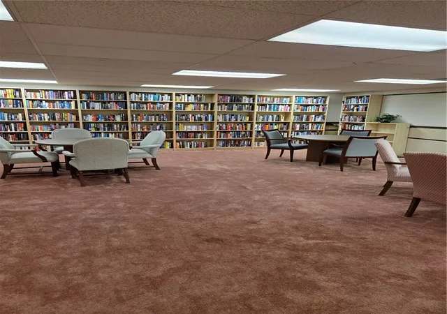 Listing Photo 2 - Condo for sale in building located at 2120 Greentree Rd, Pittsburgh, PA 15220 - Unit #102E