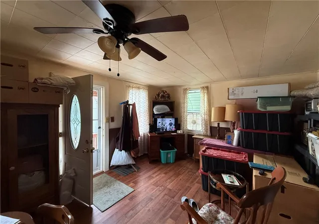 Photo 3 of Single family home for sale at 1345 New St, Franklin, PA 16323 | MLS# 1760165 | Listing updated on 2026-08-29