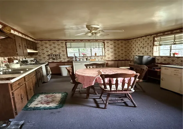 Photo 4 of Single family home for sale at 2534 Leticoe, Pittsburgh, PA 15203 | MLS# 1760044 | Listing updated on 2026-09-18