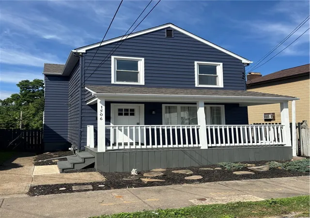 Photo 1 of Single family home for sale at 1506 Grant St, N Braddock, PA 15104 | MLS# 1760442 | Listing updated on 2026-08-26