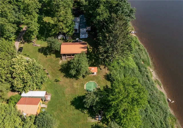Photo 3 of Single family home for sale at 470 Truitt Rd, Kennerdell, PA 16374 | MLS# 1760414 | Listing updated on 2026-08-22