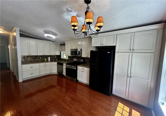Photo 4 of Manufactured home for sale at 806 Center St, Boswell, PA 15531 | MLS# 1760461 | Listing updated on 2026-08-23