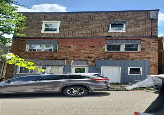 Photo 1 of Multi family home for sale at 616 618 Montclair St, Pittsburgh, PA 15217 | MLS# 1760603 | Listing updated on 2026-08-17