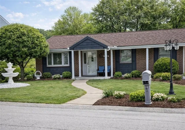 Photo 1 of Single family home for sale at 4018 Firethorn Dr, South Fayette, PA 15136 | MLS# 1757265 | Listing updated on 2026-08-19