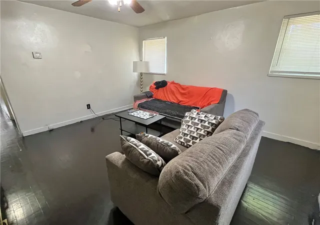 Photo 4 of House for sale at 806 Inwood St, Pittsburgh, PA 15208 | MLS# 1760696 | Listing updated on 2026-08-17