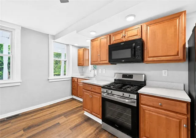 Photo 4 of Single family home for sale at 6 Gensler Rd, Pittsburgh, PA 15236 | MLS# 1760341 | Listing updated on 2026-08-19