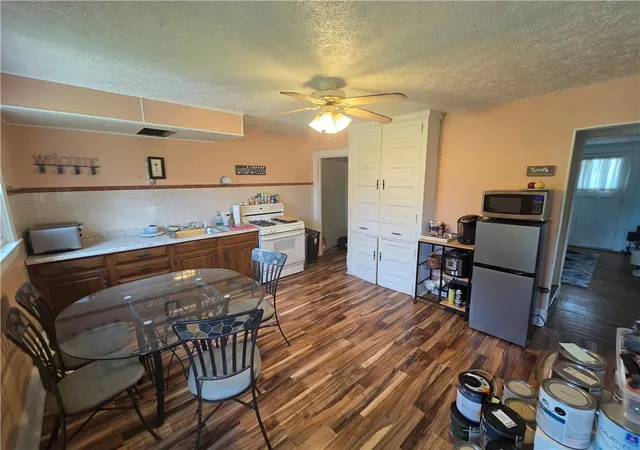Photo 2 of Single family home for sale at 125 Bertha Ave, Donora, PA 15033 | MLS# 1760676 | Listing updated on 2026-08-24