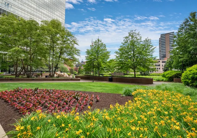 Photo 3 of Condo for sale at 112 Washington Pl #7B, Downtown Pgh, PA 15219 | MLS# 1760969 | Listing updated on 2026-08-21