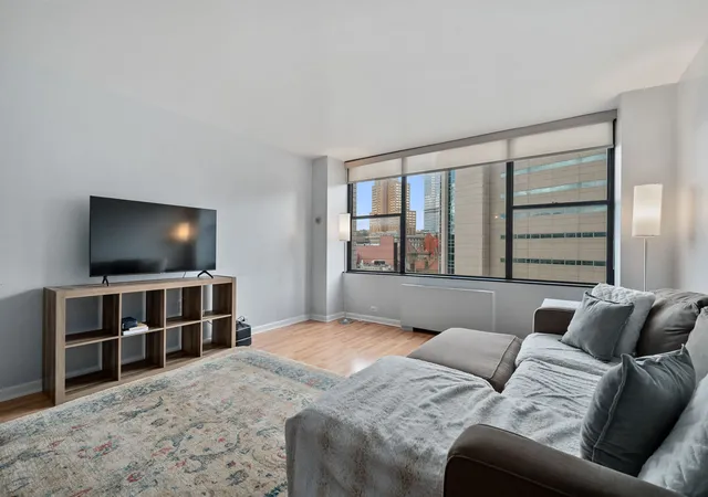 Photo 5 of Condo for sale at 112 Washington Pl #7B, Downtown Pgh, PA 15219 | MLS# 1760969 | Listing updated on 2026-08-21
