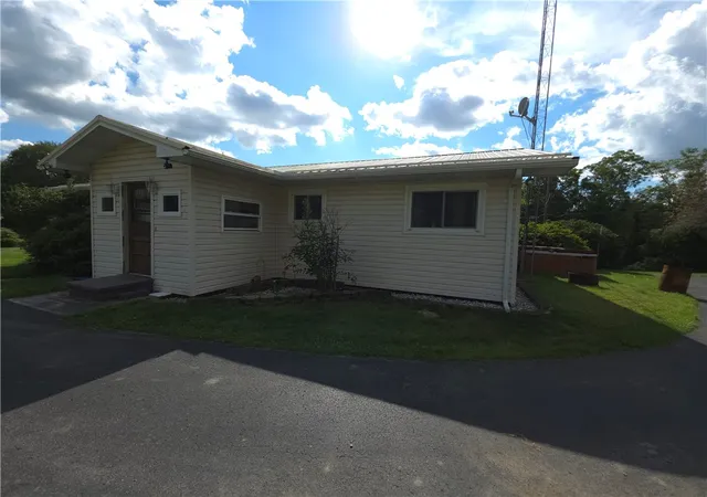 Photo 3 of Sale Pending at 830 Bells Mills Cloe Rd, Punxsutawney Area School District, PA 15767 | MLS# 1761280 | Listing updated on 2026-09-16