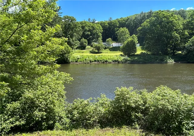 Photo 3 of Single family home for sale at 16555 Pa 949, Brookville Area School District, PA 15860 | MLS# 1761305 | Listing updated on 2026-08-19
