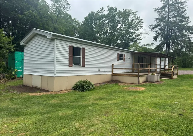1st image of 1554 Greenville Rd, Salisbury, PA 15558 | MLS# 1761373