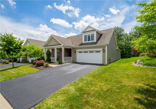 Photo 2 of Single family home for sale at 209 Hill Pl Dr, Mc Donald, PA 15057 | MLS# 1761127 | Listing updated on 2026-08-29