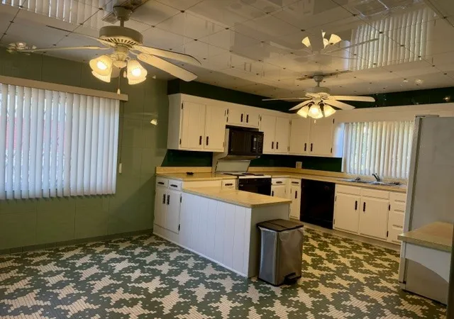 Photo 4 of Single family home for sale at 319 Sumner Ave, New Castle, PA 16105 | MLS# 1761532 | Listing updated on 2026-08-18