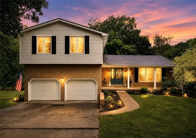 Photo 1 of Single family home for sale at 4067 Briarwood Dr, Jeannette, PA 15644 | MLS# 1761134 | Listing updated on 2026-08-19