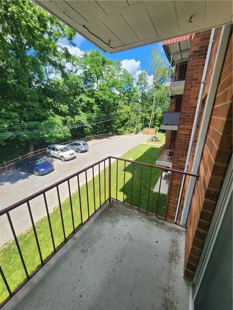 Listing Photo 27 - Condo for sale in 3 Hiland Vly Dr located at 3 Hiland Vly Dr, Pittsburgh, PA 15229 - Unit #306