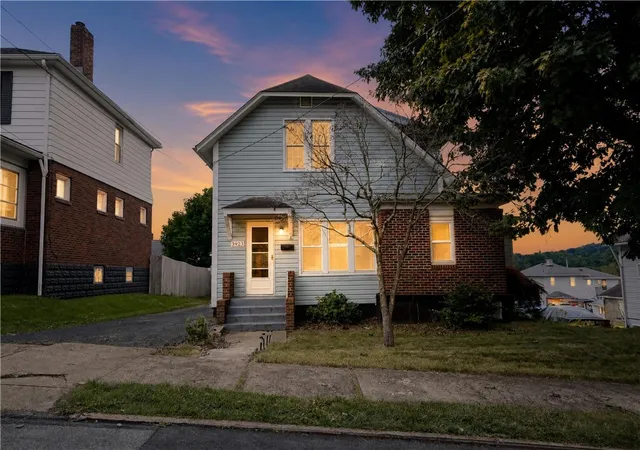 Photo 1 of Single family home for sale at 3923 Davis Ave, Homestead, PA 15120 | MLS# 1760064 | Listing updated on 2026-08-21
