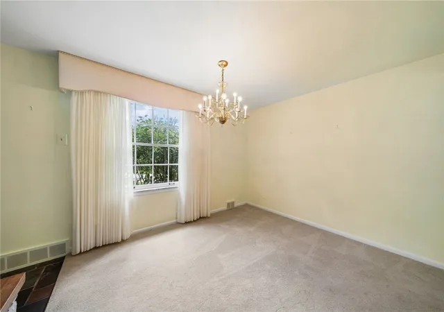 Photo 3 of Single family home for sale at 260 Cherry Ln, Irwin, PA 15642 | MLS# 1762261 | Listing updated on 2026-08-28