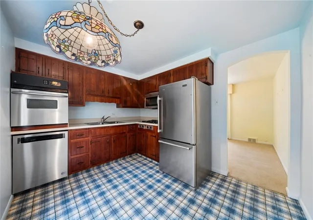 Photo 4 of Single family home for sale at 260 Cherry Ln, Irwin, PA 15642 | MLS# 1762261 | Listing updated on 2026-08-28