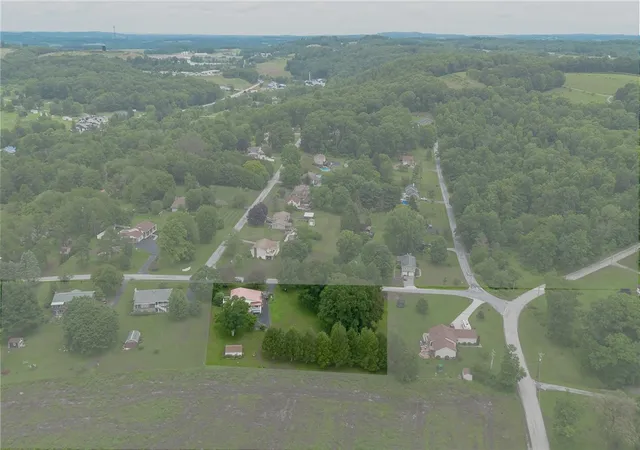 Photo 3 of Single family home for sale at 89 Fir St, Rayne Twp/ernest, PA 15701 | MLS# 1762351 | Listing updated on 2026-08-27
