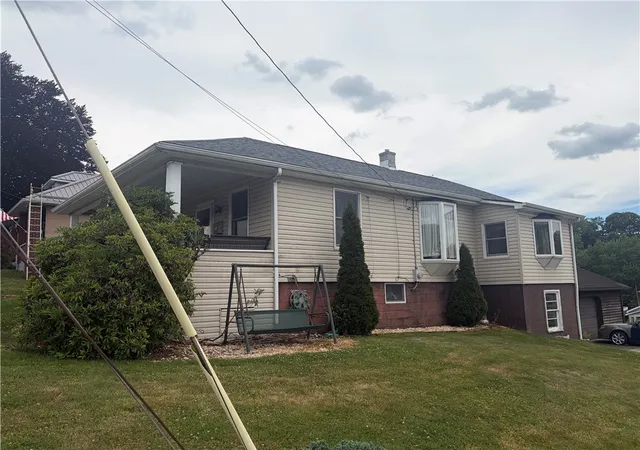 Photo 2 of Single family home for sale at 202 Broadway St, West Newton, PA 15089 | MLS# 1762610 | Listing updated on 2026-08-17