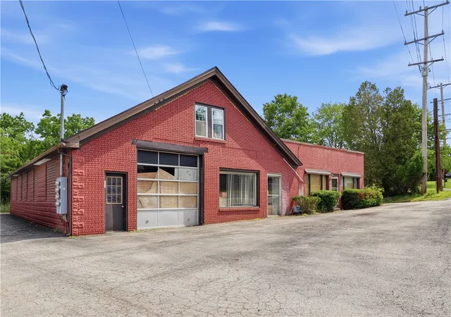 Photo 1 of Multi family home for sale at 3762 Saxonburg Blvd, Pittsburgh, PA 15238 | MLS# 1762564 | Listing updated on 2026-08-22