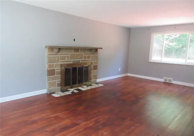 Photo 3 of Single family home for sale at 110 Logan Rd, Bethel Park, PA 15102 | MLS# 1762685 | Listing updated on 2026-09-30