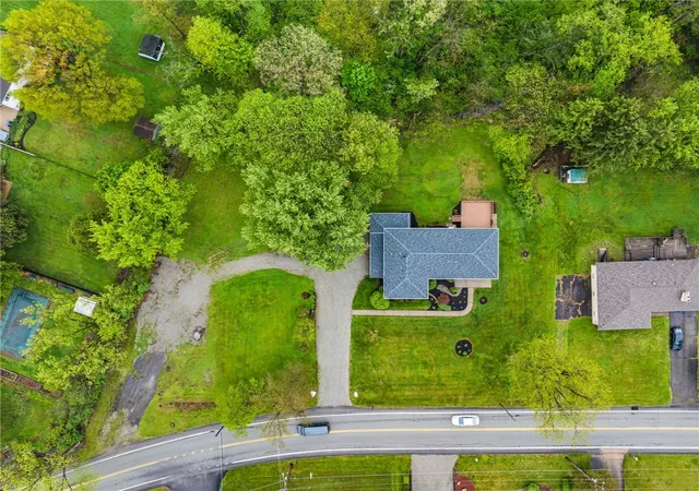 Photo 39 of Single family home for sale at 2052 Hulton Rd, Verona, PA 15147 | MLS# 1762425 | Listing updated on 2026-08-16