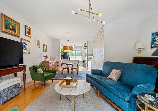 Photo 2 of Condo for sale at 1740 S Shore Ct, Pittsburgh, PA 15203 | MLS# 1761198 | Listing updated on 2026-08-23