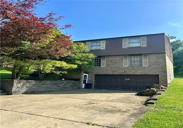 Photo 1 of Sale Pending at 1061 Old Post Rd, South Park, PA 15129 | MLS# 1762885 | Listing updated on 2026-08-22