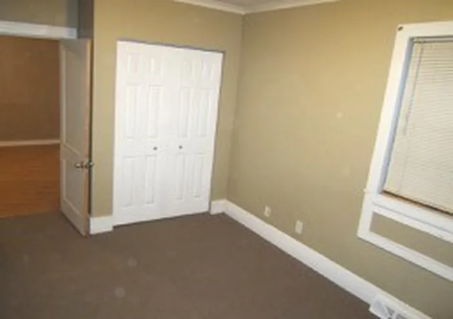 Photo 3 of Single family home for sale at 519 Euclid Ave, Canonsburg, PA 15317 | MLS# 1762923 | Listing updated on 2026-09-24