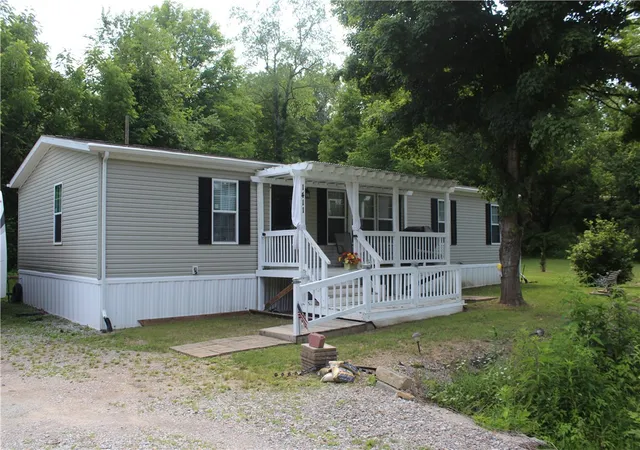 Photo 1 of Manufactured home for sale at 1411 S Rt Eighty Eight Rd, Greensboro, PA 15338 | MLS# 1763066 | Listing updated on 2026-09-29